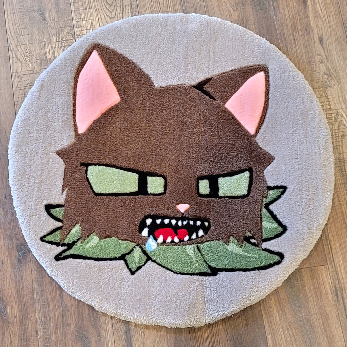 Finished up this <a href="/PurrnelopesCC/">pcc.eth 😺 ⛳️ 🧶</a> rug for <a href="/Ty62654593/">tchambs.pcc.eth🧶</a>! I'm really liking this round look, was a great ask by tchambs. Can't wait for you to see it in person! Would gladly do more for the #PCC community!

#ruggedbywebby #nftrug