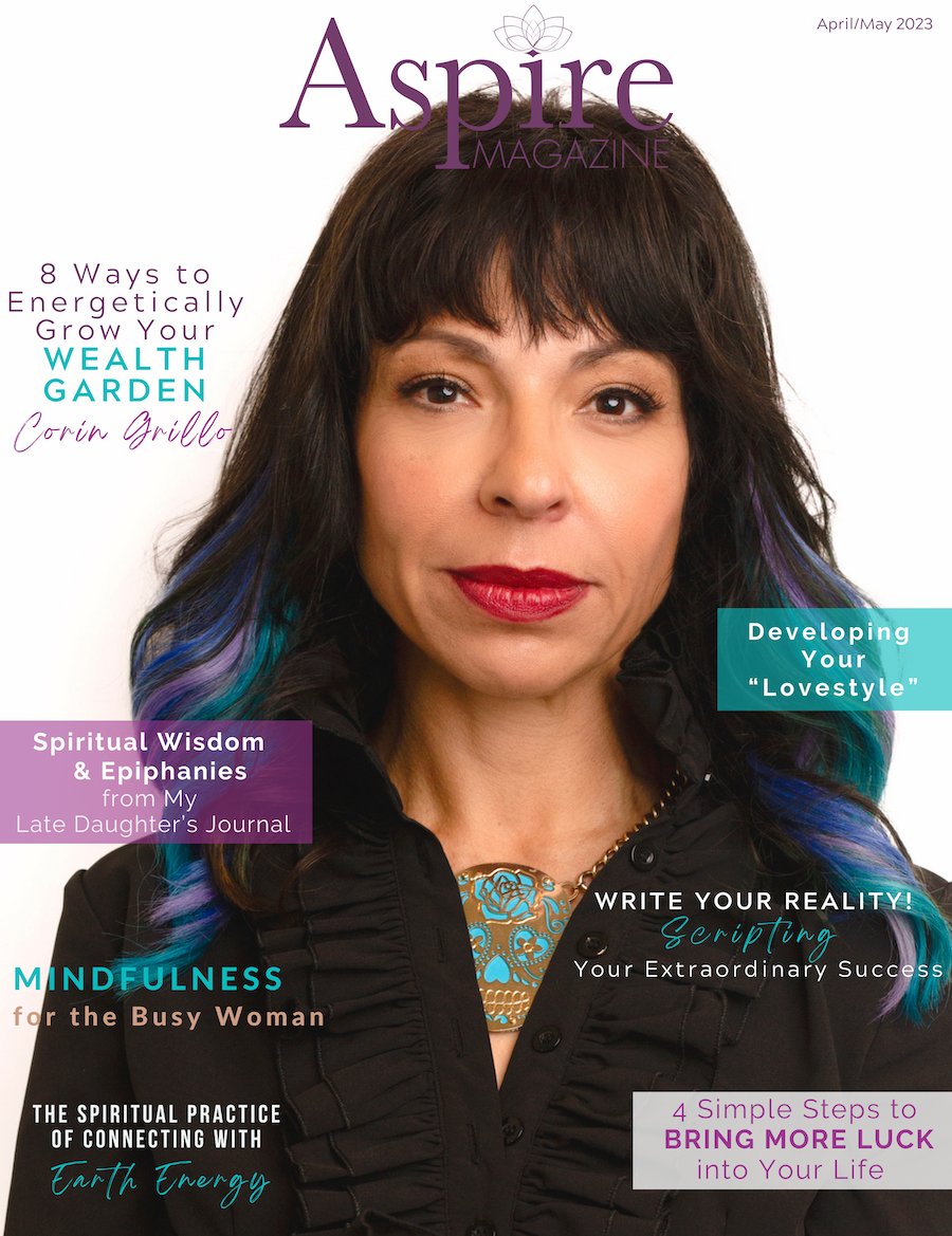 NewWorldLibrary's tweet photo. Enjoy #AspireMag's “Manifesting, Mindfulness &amp; Sacred Cycles” issue featuring @CorinGrillo, author of ANGEL WEALTH MAGIC, and many other female visionaries!  @LindaJoy https://t.co/x07jEjut2p https://t.co/szq88hOnI8