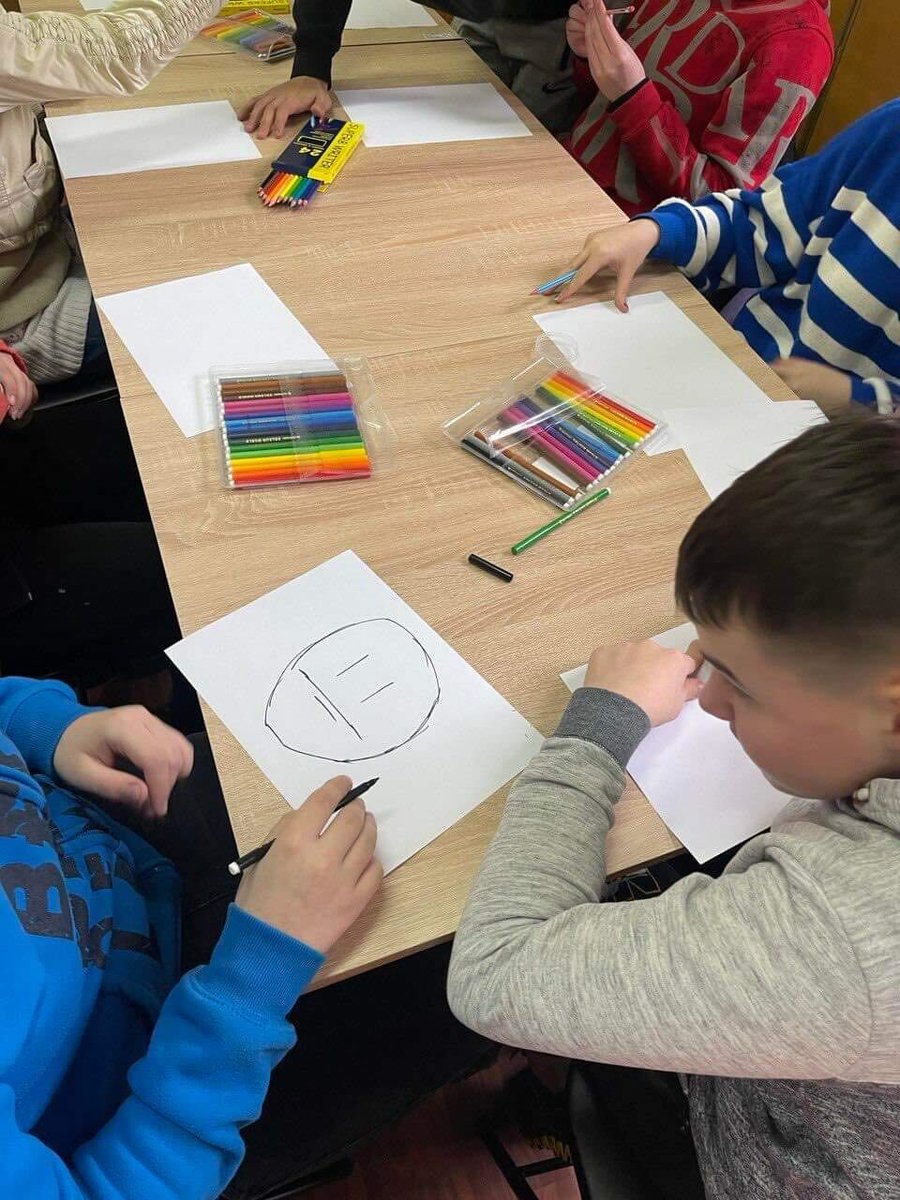 novaukraine's tweet photo. We are proud to partner with Kids of Ukraine (https://t.co/Mdi68iO6wr), an organization dedicated to providing children with  mental health support. To support causes like this, please consider donating: https://t.co/6RpBgWPUOZ

#NovaUkraine #KidsofUkraine #mentalhealthmatters https://t.co/P1hPKgxqdC