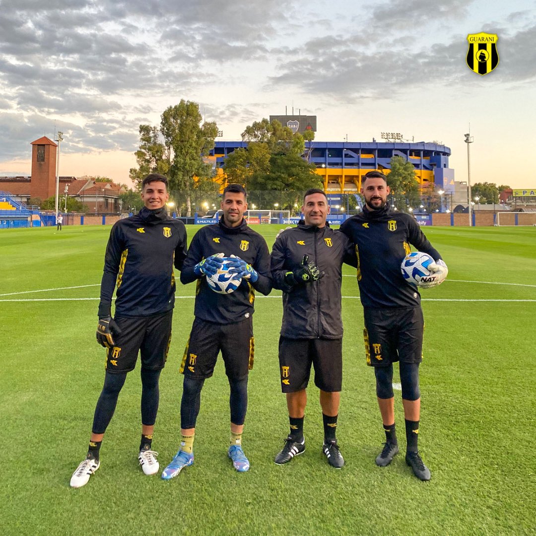 ClubGuarani's tweet photo. #𝗘𝗻𝘁𝗿𝗲𝗻𝗮𝗺𝗶𝗲𝗻𝘁𝗼����𝗲𝗴𝗲𝗻𝗱𝗮𝗿𝗶𝗼 ✅

VAMOS ABORIGEN DE MI VIDA💛🖤 https://t.co/hXFvmmEGLL