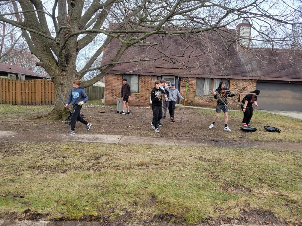 Clctrack's tweet photo. Community Service Day!  Thanks to all who supported us!! https://t.co/Vm6h9t6t5x