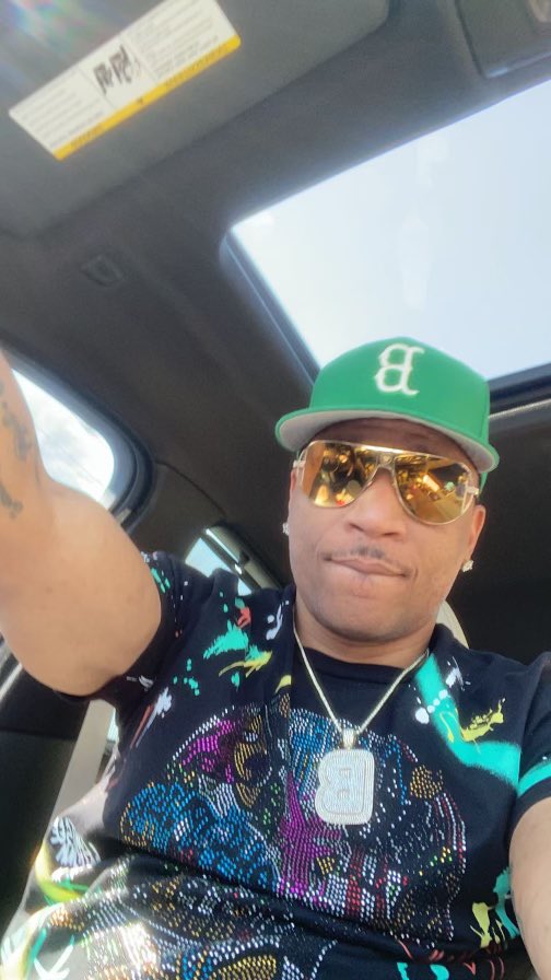 Dwayne48994648's tweet photo. Fly 🥷 https://t.co/qiLKRyfclA