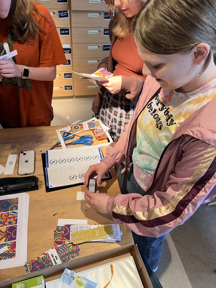 The CB West Graphic Design Club finishing their bookmark designs for elementary schools ! 📚<a href="/cbwest_gdclub/">Graphic Design Club</a> <a href="/CBWestHS/">CB West High School</a> <a href="/CBSDart/">Cҽɳƚɾαʅ Bυƈƙʂ Aɾƚ</a> #graphicdesignclub #communityproject #bookmarks