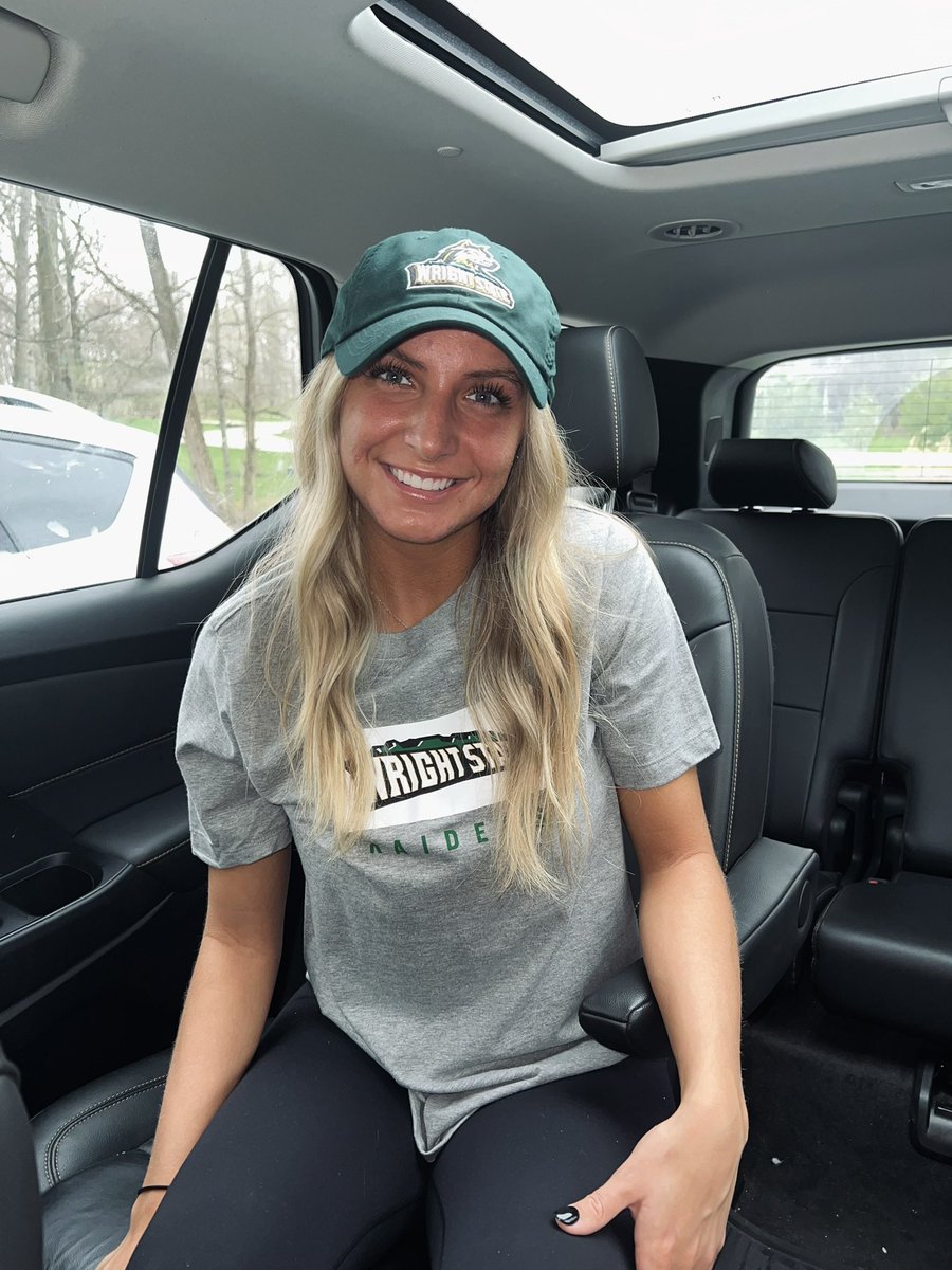 rylee_sagester's tweet photo. Staying home 💚 #RaiderUP @ka_hoffman @John_Leonzo @PBain_ @meleuzinger https://t.co/Y5H0Tl3iJO