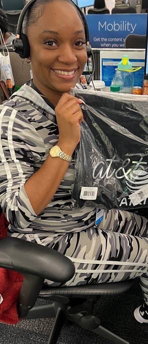 Team Fayetteville (@faycallcenter) on Twitter photo Congratulations to the AT&T Fiber Experts on your extender sales today. Awesome job hope you all enjoy your shirts!! #rushhour #smithstarzz <a href="/RushedaAlexis/">Rusheda Campbell-Alexis</a> <a href="/LexusG13/">LexusG</a> <a href="/lcsmith0925/">Laniki Smith</a> Congratulations to the AT&T Fiber Experts on your extender sales today. Awesome job hope you all enjoy your shirts!! #rushhour #smithstarzz <a href="/RushedaAlexis/">Rusheda Campbell-Alexis</a> <a href="/LexusG13/">LexusG</a> <a href="/lcsmith0925/">Laniki Smith</a>