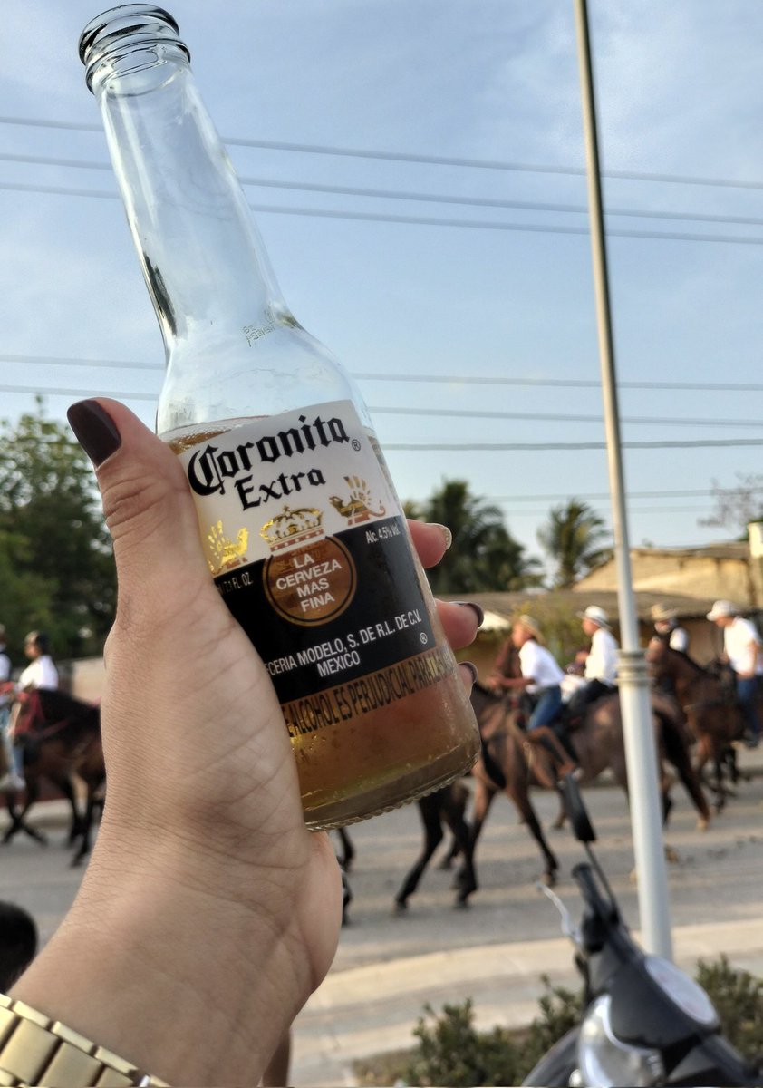 Jhanay_Mart's tweet image. #Cabalgata2023🐎
En mi pueblo!❣️