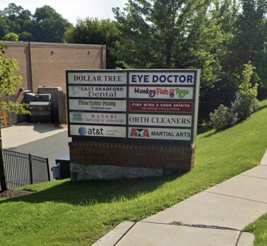 New to leasing retail space? A lesson we learned the hard (and expensive) way: never assume you’ve got a sign space on the shipping center monument/pylon sign - always include it in the lease!
That mistake cost us $100/mo - but we took care of that at renewal time!
#cre #Retail