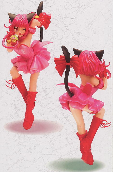 00shourly's tweet photo. Tokyo Mew Mew - Mew Ichigo - Perfect Figure (Takara) ((2002)) https://t.co/iXH6lBTbMw
