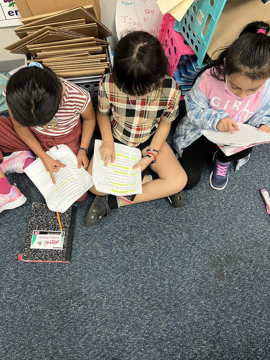 vanedickinson's tweet photo. 2nd grade drama clubs rehearsal! 🎭 @KirkElementary #KirkCan #2ndtoNone https://t.co/DzhBd3kstf