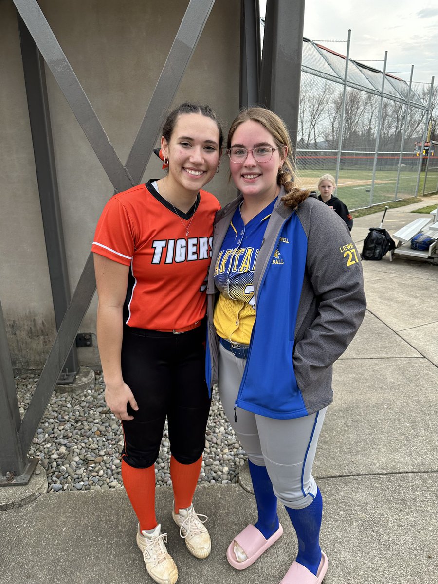 Raiders Fastpitch tweet media