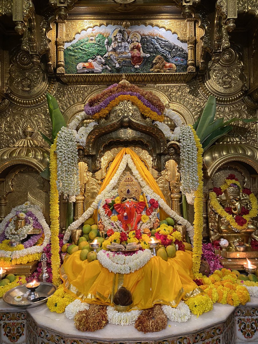 SVTMumbai's tweet photo. 🙏 गणपती  बाप्पा मोरया 🌺मंगलमूर्ती मोरया 🙏०६/०४/२०२३ 
🙏Ganapati Bappa Moraya 🌺 Mangalmurti Moraya  🙏06/04/2023 https://t.co/EbZUq8iaVV