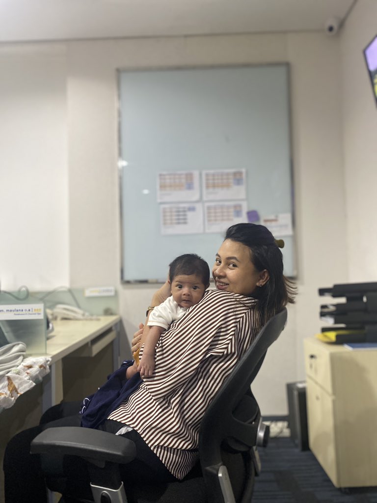 shintaamandaa's tweet photo. Sayang nya aku 🤍🥰 https://t.co/VD9DwXNPHS