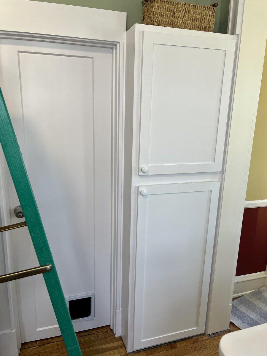 9367LLC's tweet photo. Custom Cabinet doors drawers and drawer fronts finished and install complete today! #cabinetry #woodworking #SmallBusiness https://t.co/jk5Sf8K9Kl