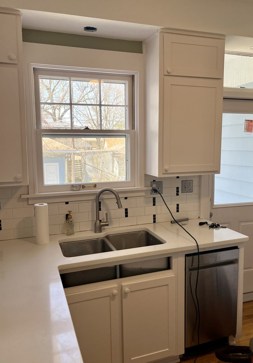 9367LLC's tweet photo. Custom Cabinet doors drawers and drawer fronts finished and install complete today! #cabinetry #woodworking #SmallBusiness https://t.co/jk5Sf8K9Kl