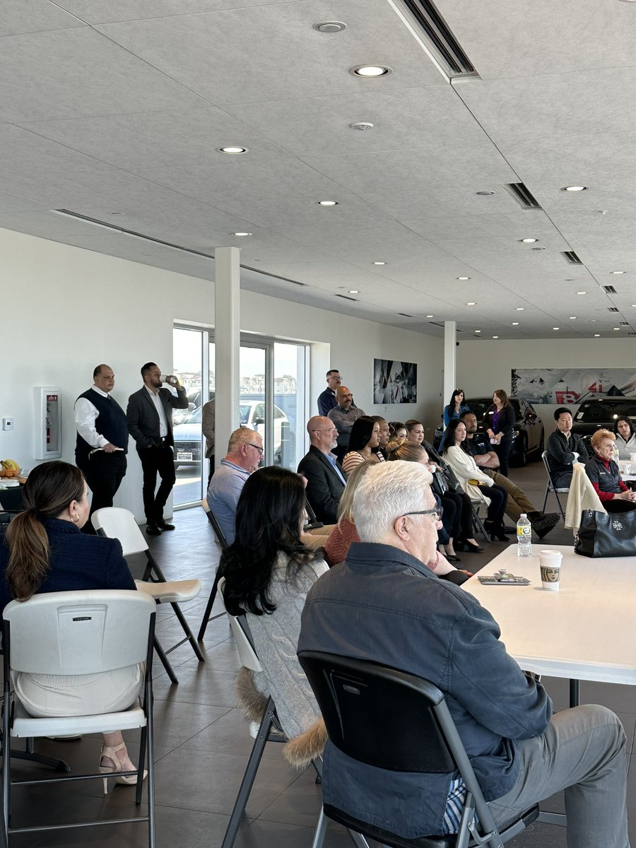 We had a great GMO this morning!
Thank you to #SBCTA Director for Legislative and Public Affairs, Otis Greer, for joining us and speaking about the future of transportation in our region.
Also, a huge thanks to Audi Ontario for hosting us!

Please join us for our next GMO in May!