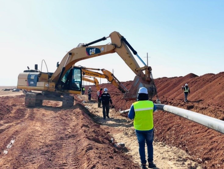 EngineersIND's tweet photo. Team EIL along with Team #MongolRefinery have achieved a key milestone at the 1.5 MMTPA grassroot #Refinery project being set up in Sainshand, Mongolia.
@HardeepSPuri @Rameswar_Teli @Vartika15791157
#EILProjects #Engineering #Hydrocarbons #PMGatiShakti https://t.co/uli5qjUMIf