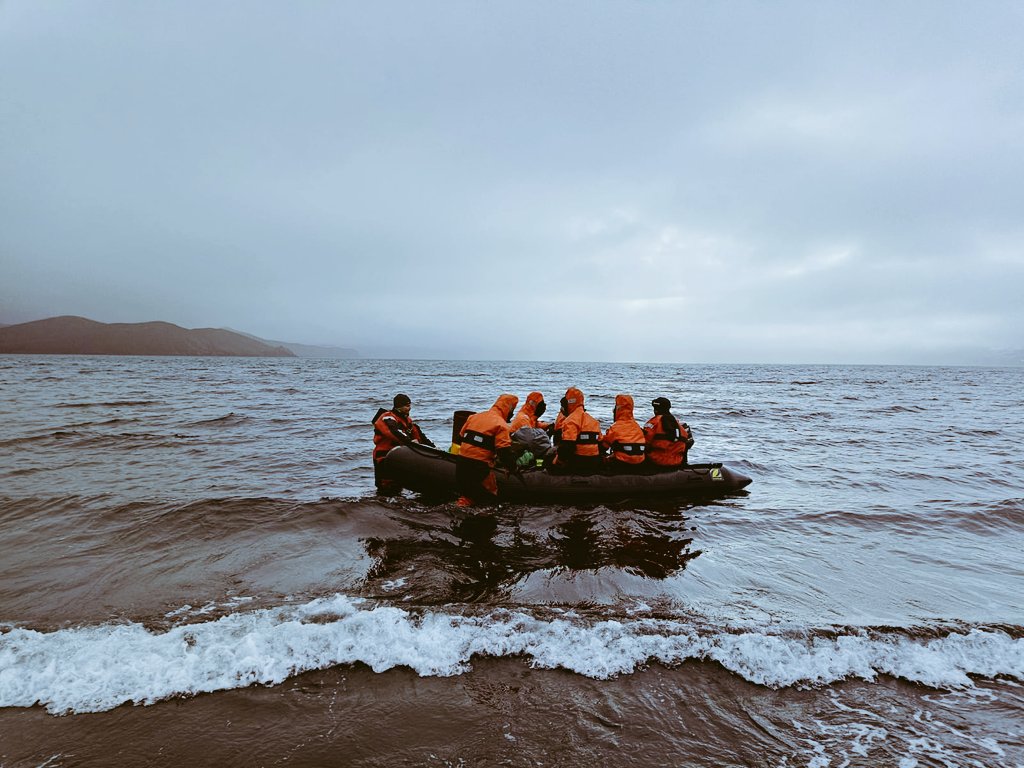 MPanicciaok's tweet photo. #hoy luego de un gran esfuerzo colectivo, el equipo de #oavv #optic_nqn termino con la última estación multiparametrica y realizó el ajuste final de el resto de la red. Son nuestro Orgullo. Excelente trabajo!!! #cienciaessoberania #neuquen ##antartida @OPTIC_Nqn https://t.co/vZvf3o3Hxm