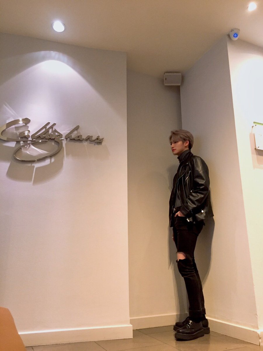 shwarchives's tweet photo. 190402 | #성화 #seonghwa #ateez https://t.co/h0i6DMBOOJ