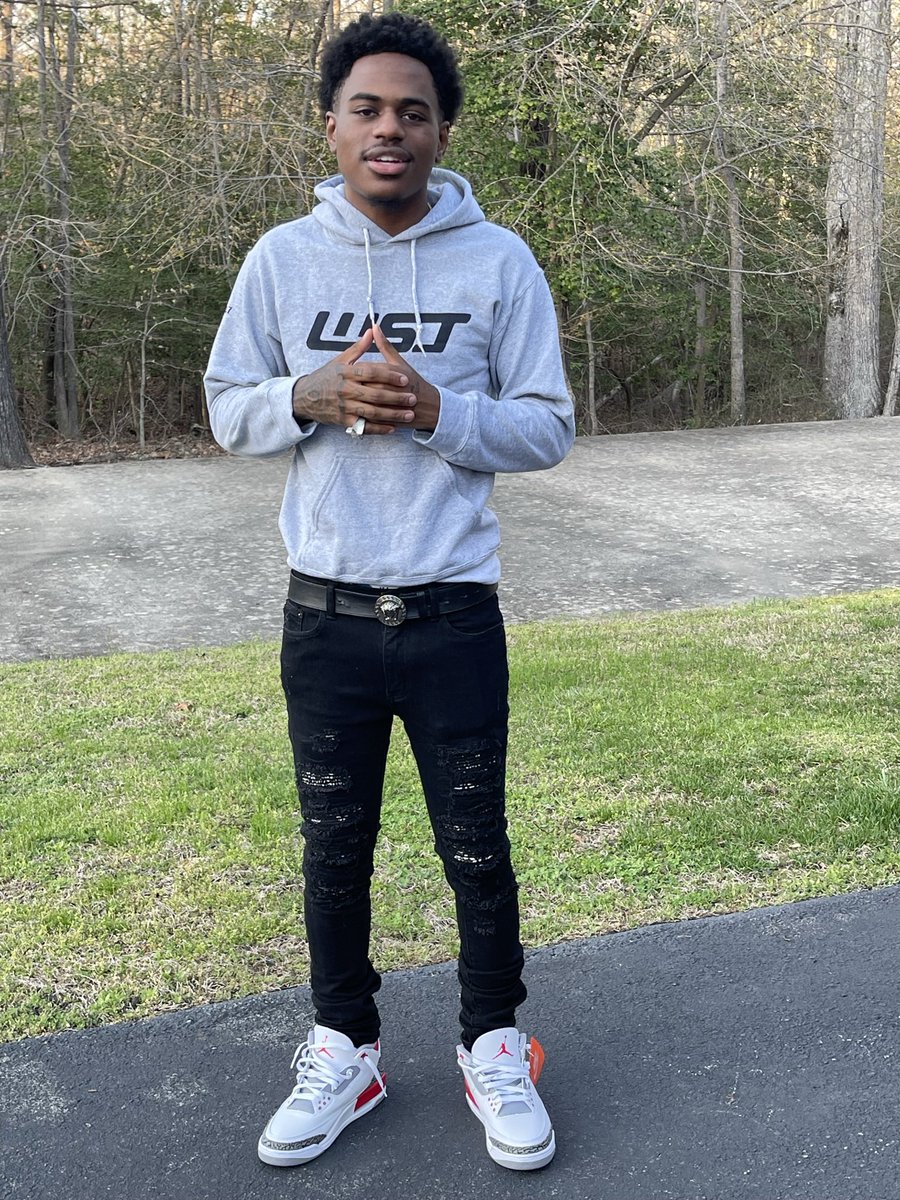 WSTClanPage tweet picture