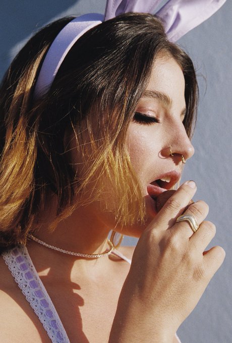 🐇 https://t.co/7n74FxKYfm 🪺 https://t.co/Lft0Z70YrL