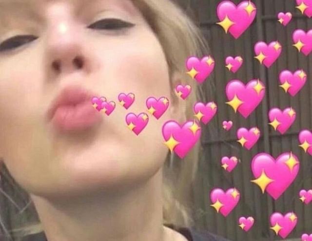 celinakyle139's tweet photo. @theSNYDERVERSE HBD!!! https://t.co/Iwcn1DTgZ2