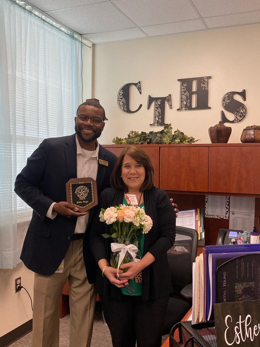 ChisholmTrailHS's tweet image. Congratulations to our 2022-2023 Employees of the Year: Amy Stiles, Teacher of the Year; Esther Tarifa, Para Professional of the Year, Esmeralda Mosqueda, Auxiliary Professional of the Year; Carla Hardy, Professional of the Year!  We are grateful for all you bring to CTHS daily!