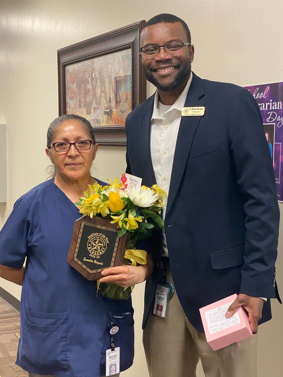 ChisholmTrailHS's tweet image. Congratulations to our 2022-2023 Employees of the Year: Amy Stiles, Teacher of the Year; Esther Tarifa, Para Professional of the Year, Esmeralda Mosqueda, Auxiliary Professional of the Year; Carla Hardy, Professional of the Year!  We are grateful for all you bring to CTHS daily!