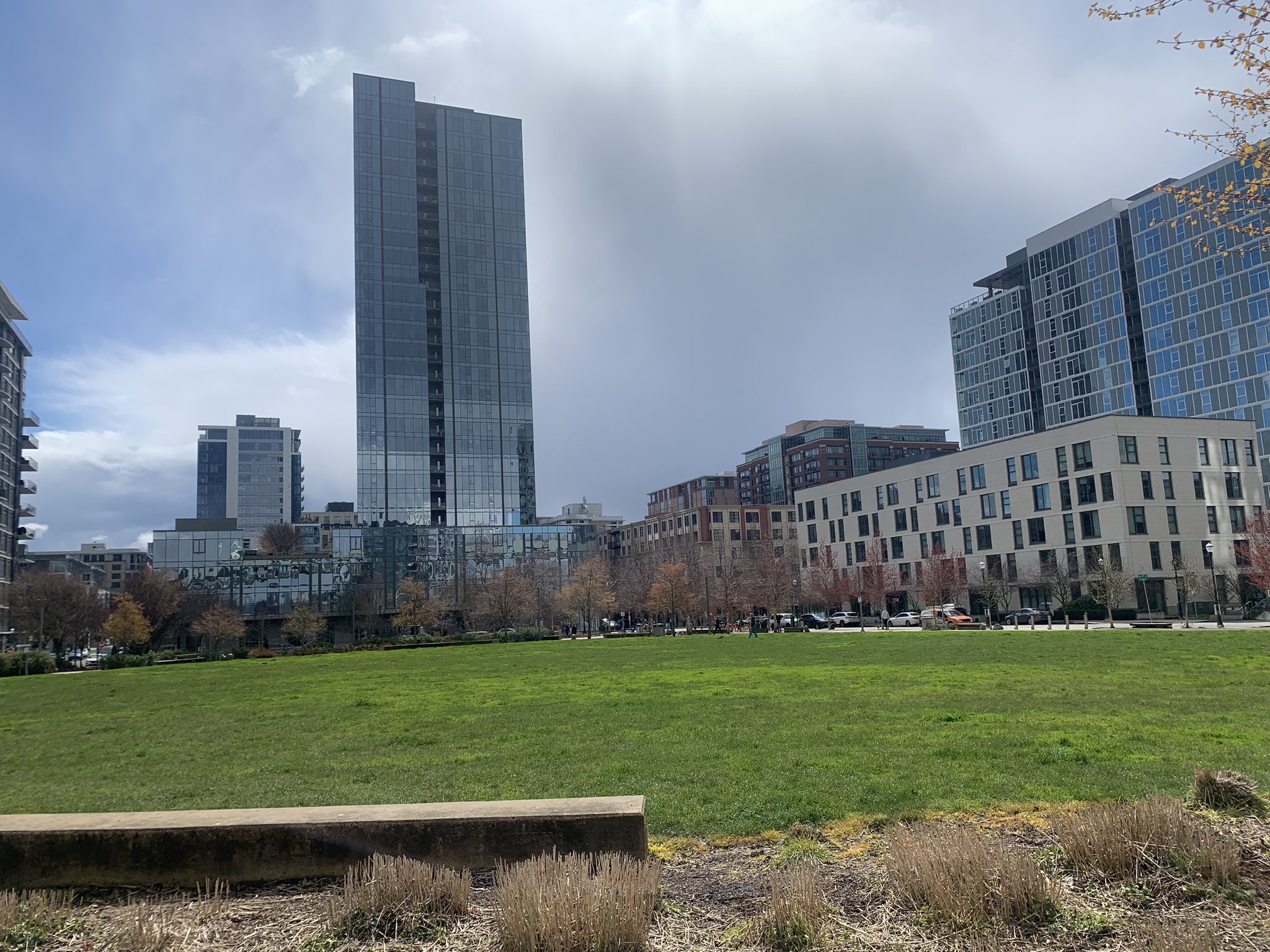 TW Pornstars - Karen Fisher Xbiz Miami 5/12-17. Twitter. Enjoying a somewhat sunny day in my