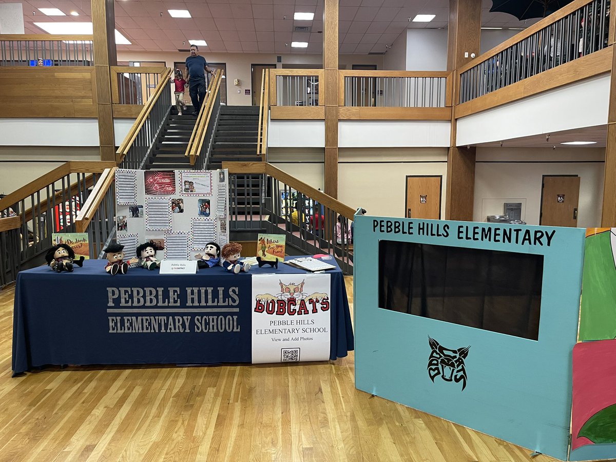 Dual language showcase was a huge success! The excitement, passion and connections these students showed during their presentation was amazing! Great job Ms Davila and her 2nd grade class. <a href="/PHES_IYoungs/">Irene Youngs</a> <a href="/MarigelyUrena/">Marigely Urena</a> <a href="/PebbleHillsES/">Pebble Hills ES</a> <a href="/YISDFineArts/">YsletaISD Fine Arts</a> <a href="/YsletaISD/">Ysleta ISD</a>