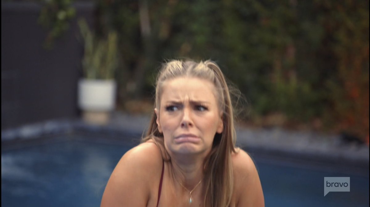 sur_rules's tweet photo. I can’t handle listening to Schwartz say that he was great fucking husband because WHEN?! #pumprules https://t.co/6009U3uZCq