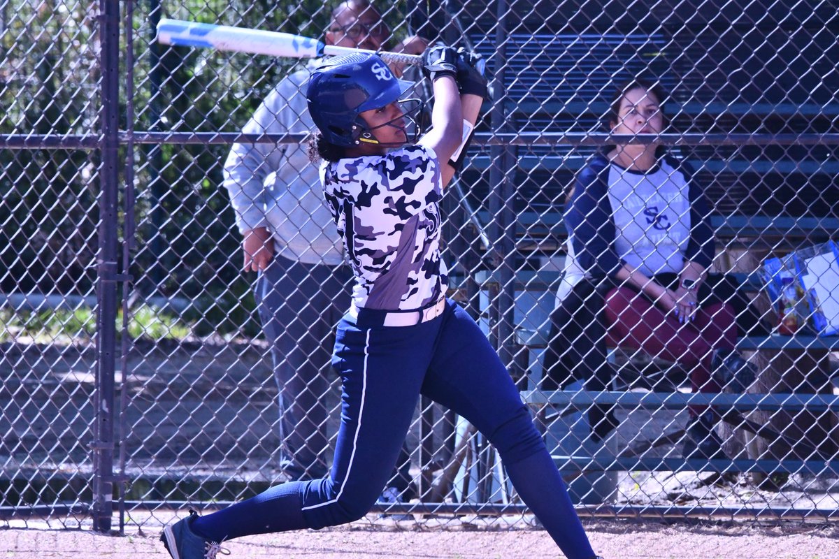 SCSoftballFan's tweet photo. April 4 Trailblazers vs Notre Dame Game in pictures.. https://t.co/kmRdyVYZRn