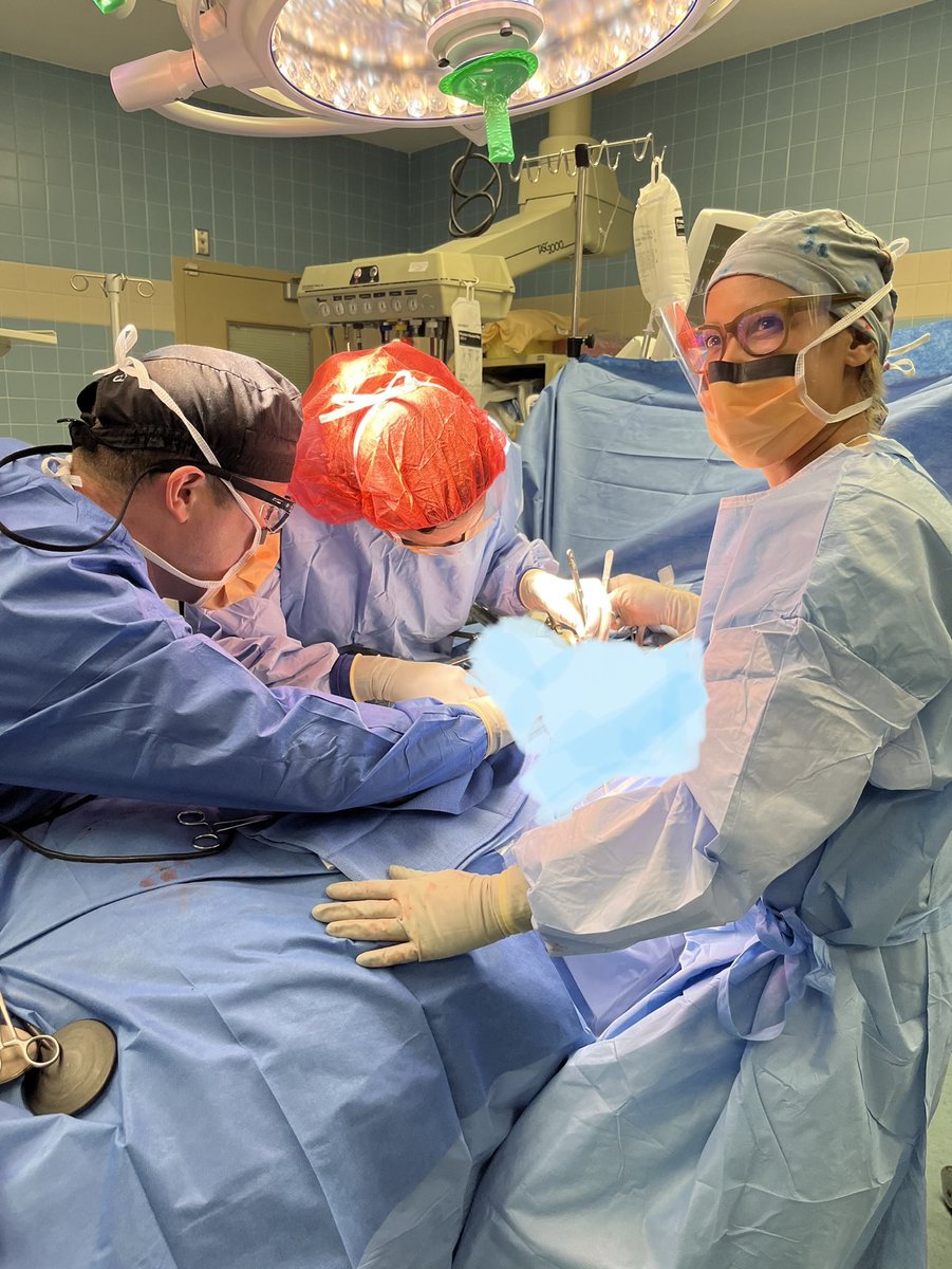 CTTrankiem (@trankiemtrauma) on Twitter photo Happiness is retracting for your fellow & service chief. MedSTAR Trauma, doing what we do. 👍🏽💛💪🏽<a href="/GUH_WHCSurgRes/">Georgetown-WHC General Surgery Residency</a> #CMDRWallace Dr WSutton #TraumaSurgBestSurg Happiness is retracting for your fellow & service chief. MedSTAR Trauma, doing what we do. 👍🏽💛💪🏽<a href="/GUH_WHCSurgRes/">Georgetown-WHC General Surgery Residency</a> #CMDRWallace Dr WSutton #TraumaSurgBestSurg 