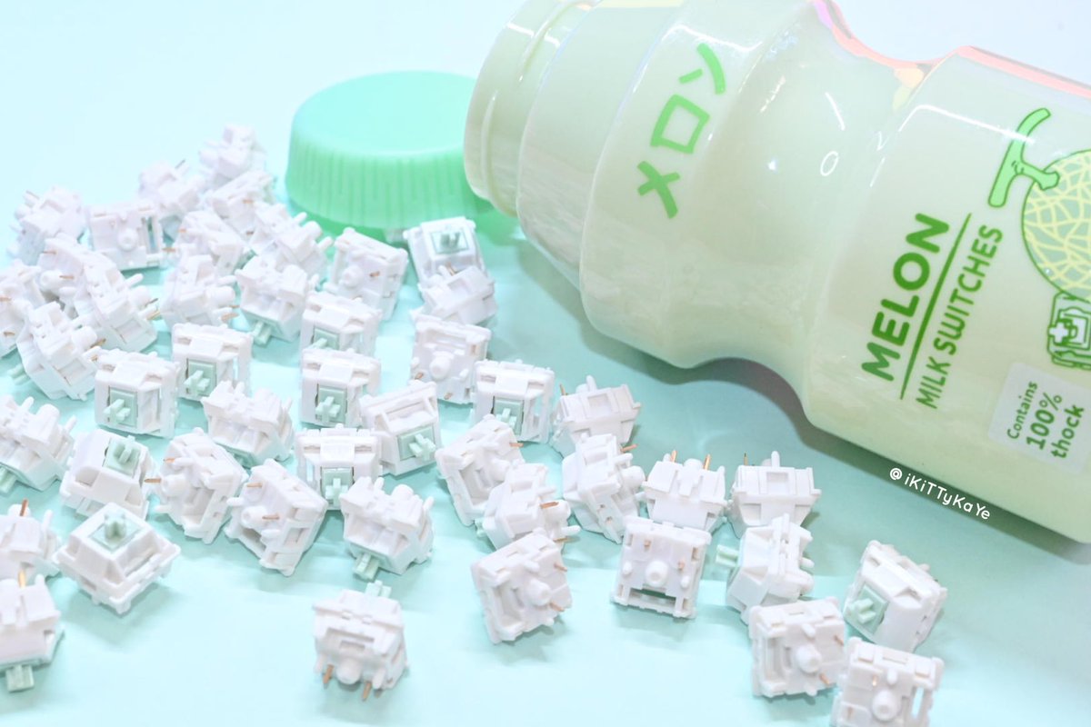 itscozykaye's tweet photo. I Love Me Some Melon Milk 💕💖💗💓💞 

#mechanicalkeyboard #keyboardbuild #keyboard #keycaps #setup #geekhack #melonmilk https://t.co/67FTOCb0Gg