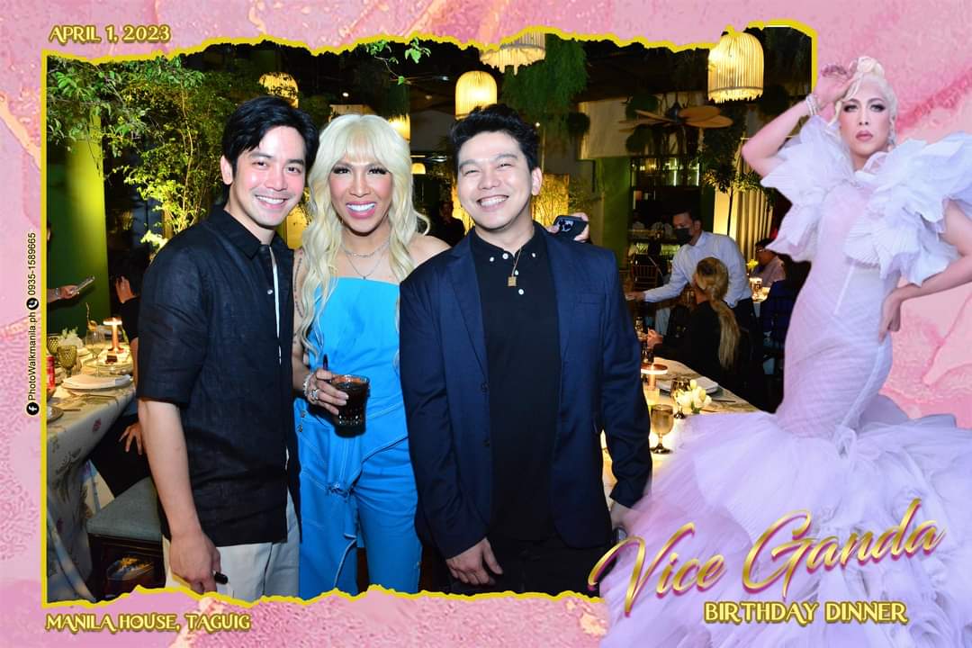 BerberJoshua13's tweet photo. Joshua at meme vice birthday party 💙 https://t.co/TvsXZt7tj6