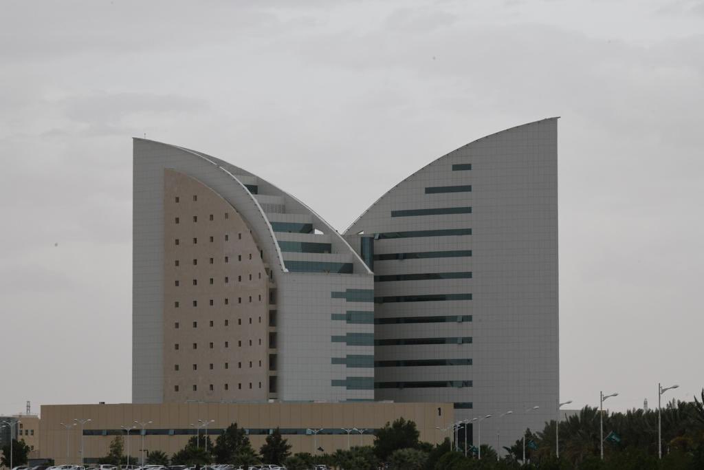 جامعة نجران tweet media