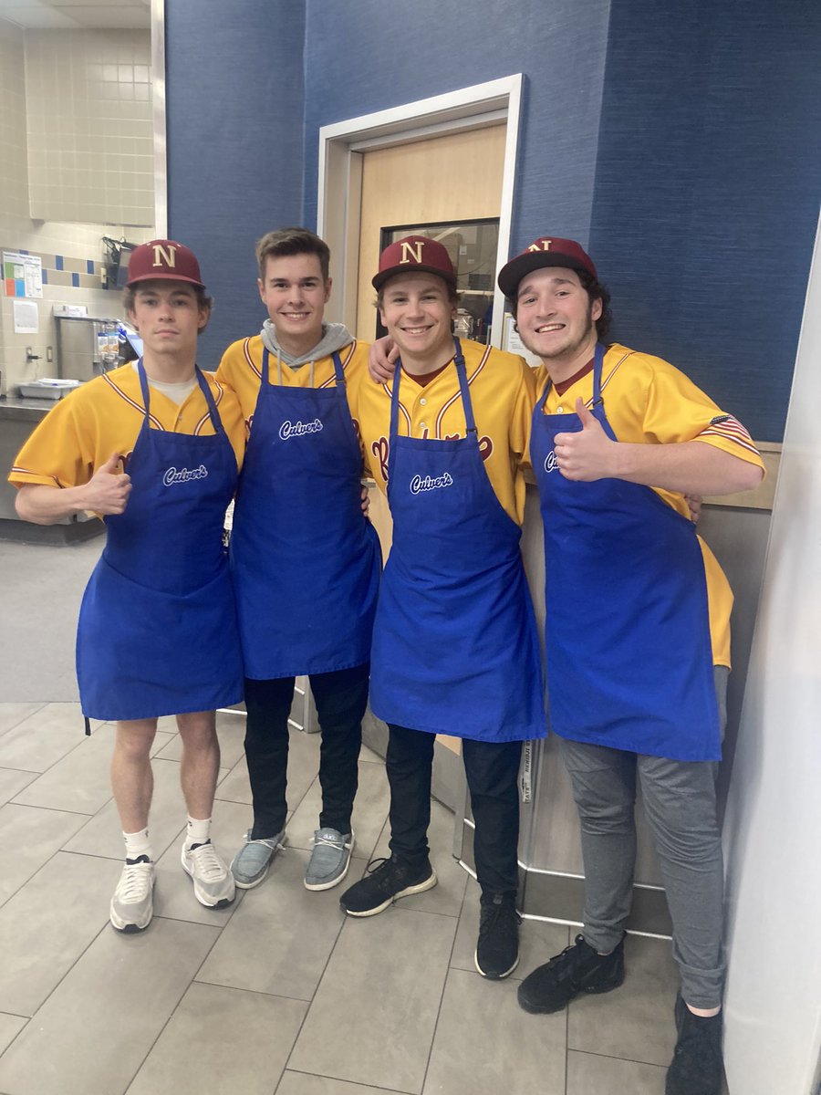 NHSbaseballMN's tweet photo. Awesome night out at Culvers! We appreciate Culvers letting us help out and all the support from everyone who came out tonight! https://t.co/fkG2AK5Ihb