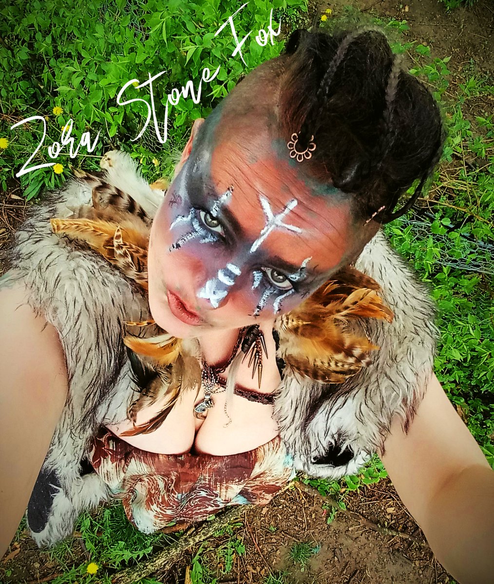 #RT and #FOLLOW <a href="/zora_stone/">Zora Stone Fox</a> camsplace.fr/chat/ZoraStone #mistress #blonde #milf #squirter