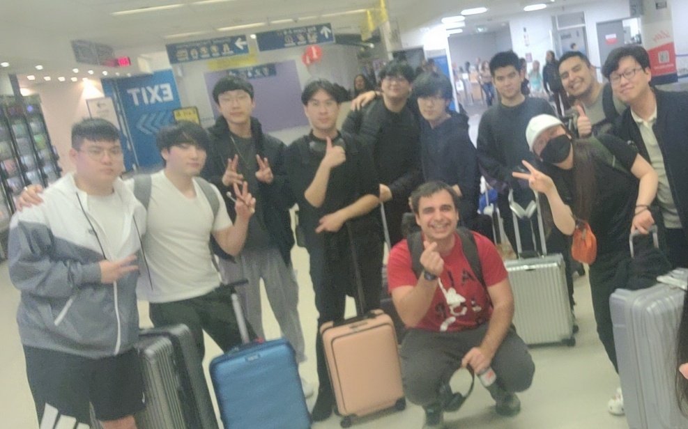 Going to Raleigh to get the trophy this week @FlyQuest @Spicalol @VicLa27 @Impact @FLYprince0405 @FLYWinsome @SupportEyla @Richard__Su @sharkz @Bumszy @sprootini @SophieAhn1 @qitong #FLYWIN #ShowcaseGreatness