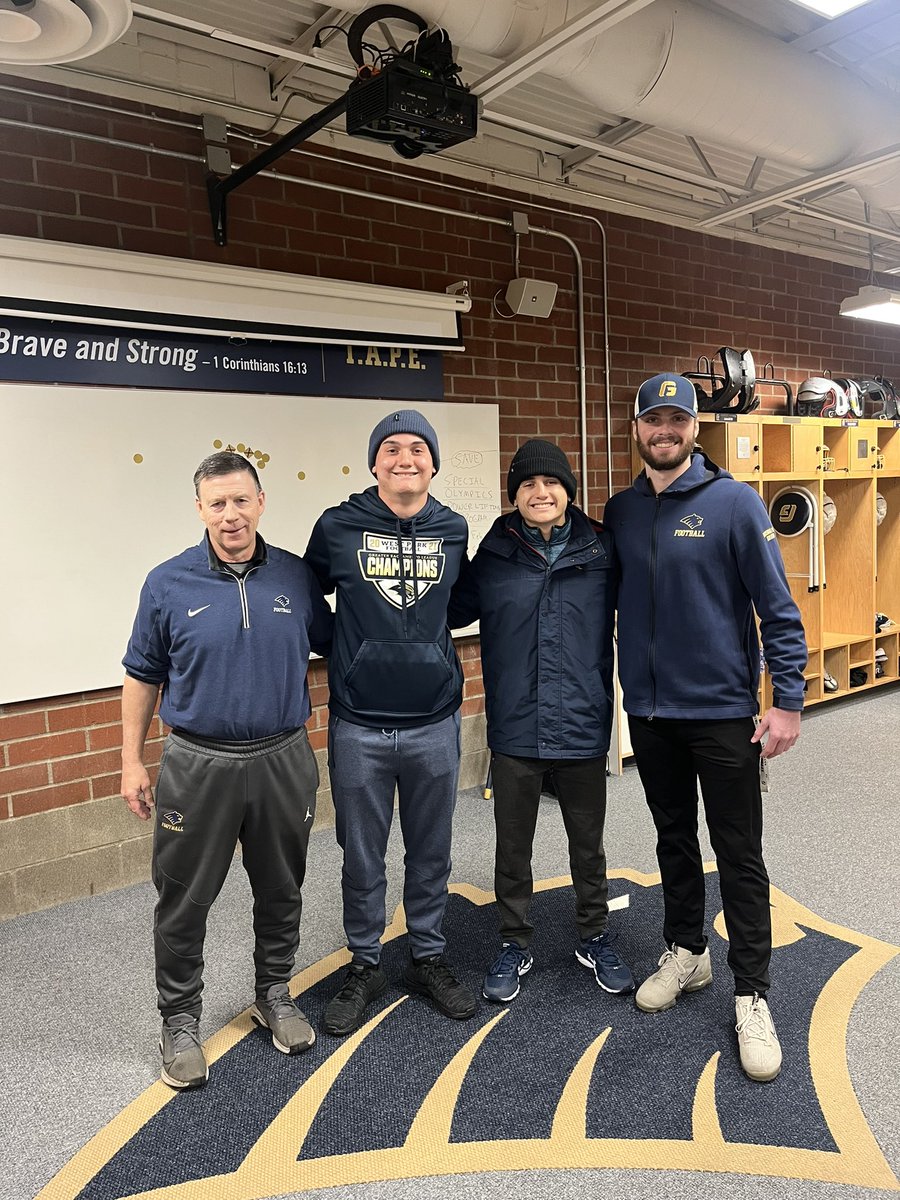 Jonathan Martin tweet media