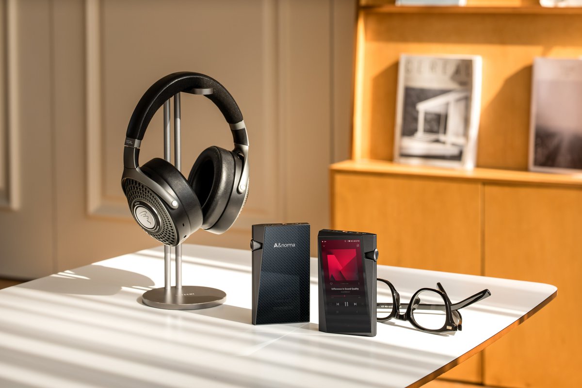 astell_kern's tweet photo. Introducing the new A&amp;norma SR35.  Available May 2023.  Featuring  Quad-DAC (Quad/Dual Switching Mode), New Gen AMP Technology,  2-Step Gain Mode, NEW UI/UX - Crimson Theme, Dual Wi-Fi (2.4 &amp; 5 GHz), 20-hour continuous playtime, Two-way Bluetooth and LDAC, aptX™ HD, Roon Ready https://t.co/tpVtRNT95z