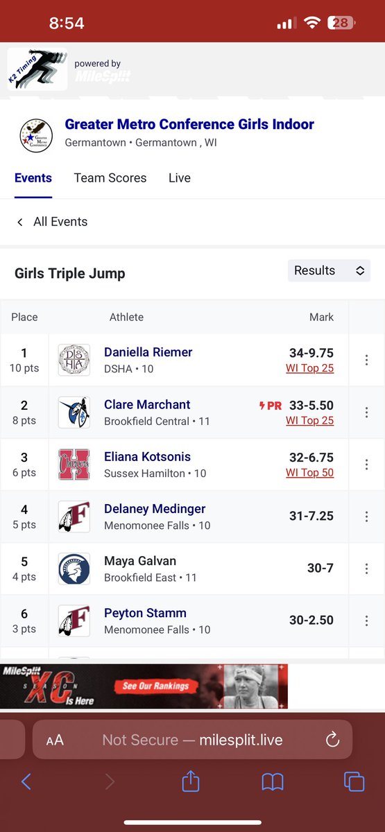 BCJumps's tweet photo. Tonight it was the girls’ turn at the GMC Indoor Championships. Clare placed in both LJ and TJ with PRs in both and Maddy had a great debut in the LJ! https://t.co/dMtmC8s52C