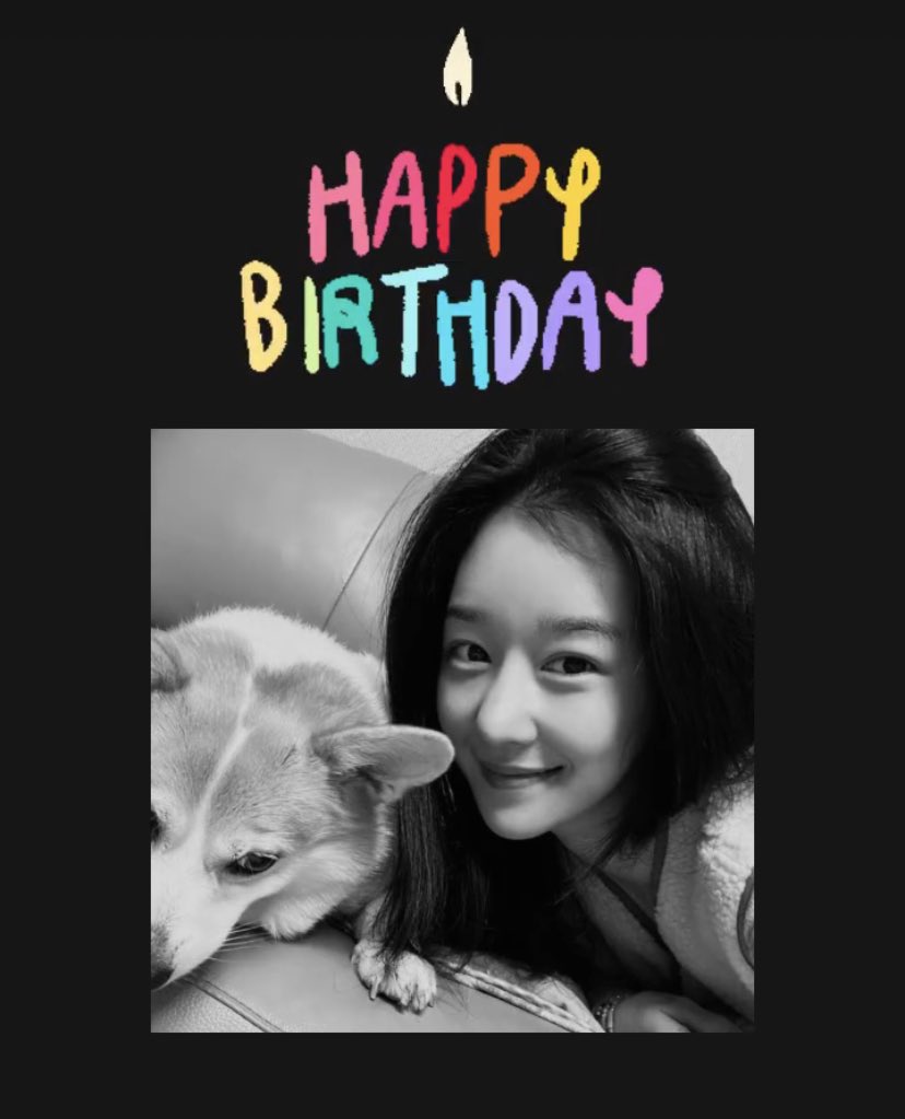 Our blooming birthday girl 🥰

#HappyYeajiDay 🌼
#서예지
#SeoYeaJi 

🤳 goldmedalist_official
