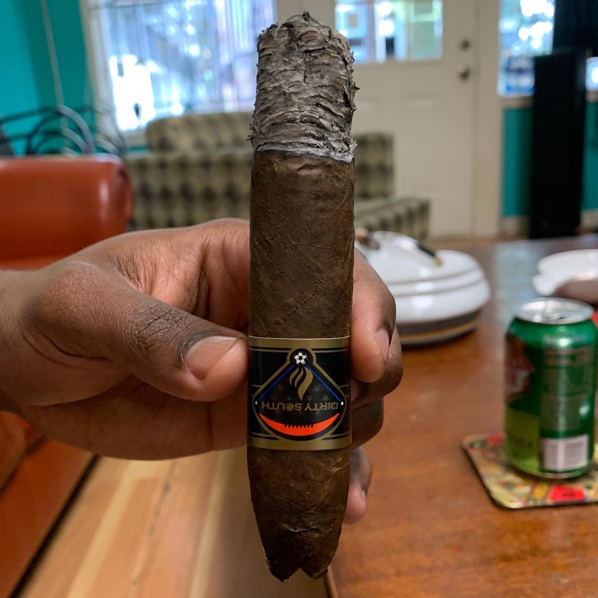 BoyzCigars's tweet photo. Dirty South/Bankhead 
by Big Boyz Cigars
.
https://t.co/5cXJy1EZYr
.
#cigars #atl #dirtysouth #cigarlife #cigarbusiness #dominicancigars #success https://t.co/Tr2YYbi9pb