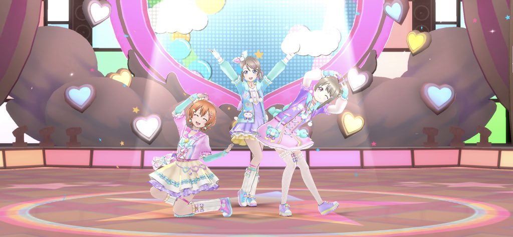 pikamomopika's tweet photo. ゆめかわ衣装(*ˊ˘ˋ*)全員かわいすぎる♡ #スクスタベストショット https://t.co/zNo6eHg9JE
