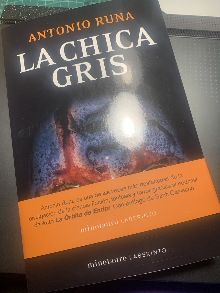 Gutyman's tweet photo. Ya en mi poder lo nuevo de @antonio_runa, deseando empezarlo https://t.co/zY8I3CXmXm