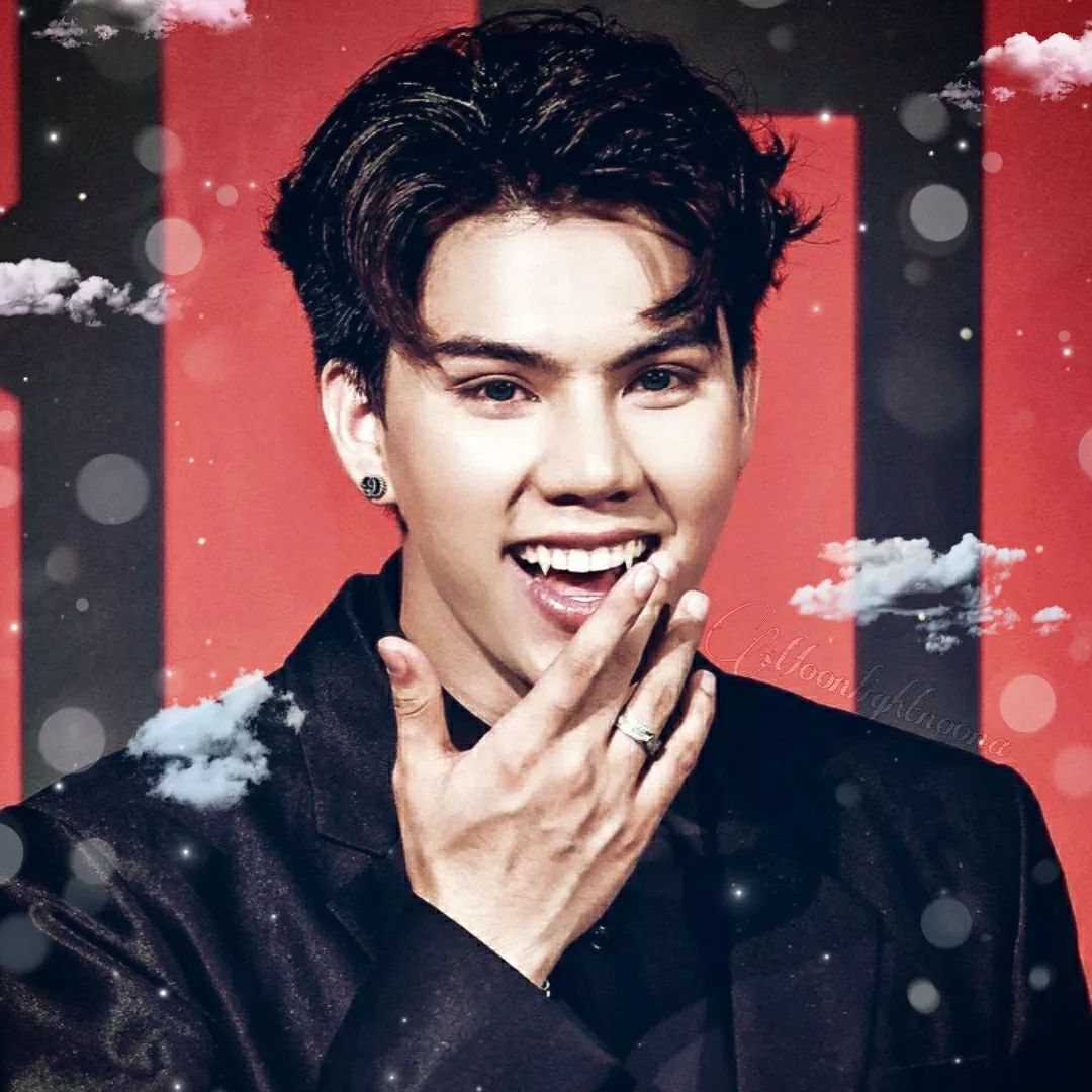 BL_Moonlight_'s tweet photo. • May the wind always guide our steps.

Long time without editing,  fill me with energy. ~ 🖤

@fort_fts ♪ #ComeFortZon #BabyFeat #FortFTS #Fort #VampireFort #Prapai
#BL #Vampire #Phai #MyEdit #Phraphai 🌬️ #LITA #LoveInTheAir 

 Cr: #Moonlightnoona https://t.co/MIEbcLeVYX