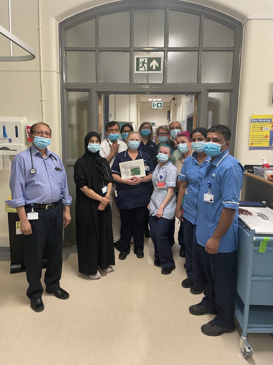 A huge congratulations to <a href="/WardB2/">ward b</a> with their 3rd consecutive Green STARS accreditation. Every Team member committed to delivering quality, compassionate care  led by @bijimatthews <a href="/StockportPtExp/">Stockport Patient Experience</a> <a href="/jellybeanscot/">gail daly-brown 💙</a> <a href="/rchamoto/">Rebecca Chamoto</a>