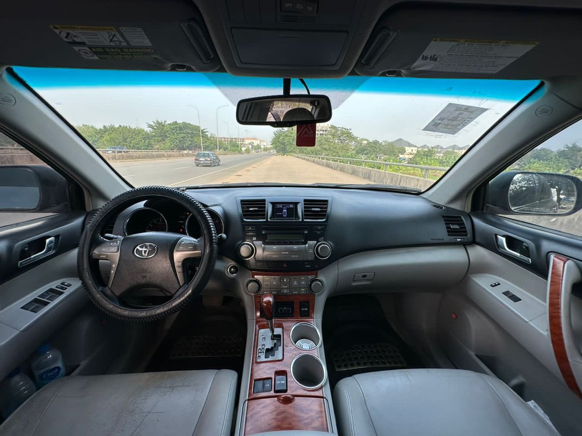 EFDCARS's tweet photo. Registered 2009 Toyota highlander limited with duty N5.5m

+2349054812148 WhatsApp

@ EFD_CARS ABUJA 🇳🇬

Instagram 👇

https://t.co/iWHfv5DB7B

Facebook👇

https://t.co/SV0L5WL9Nl https://t.co/XYj3g9vA1K