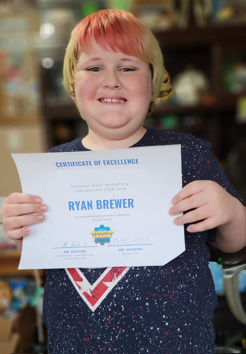 TheBrewCrew2010's tweet photo. I am one super proud mom. Ryan invented something for the school invention convention. He had  his presentation yesterday. He came home from school today and told me he was chosen to move on in the competition. Not showing his invention just yet. But it's amazing!!! #wearemidview https://t.co/4fyTmzkpDb