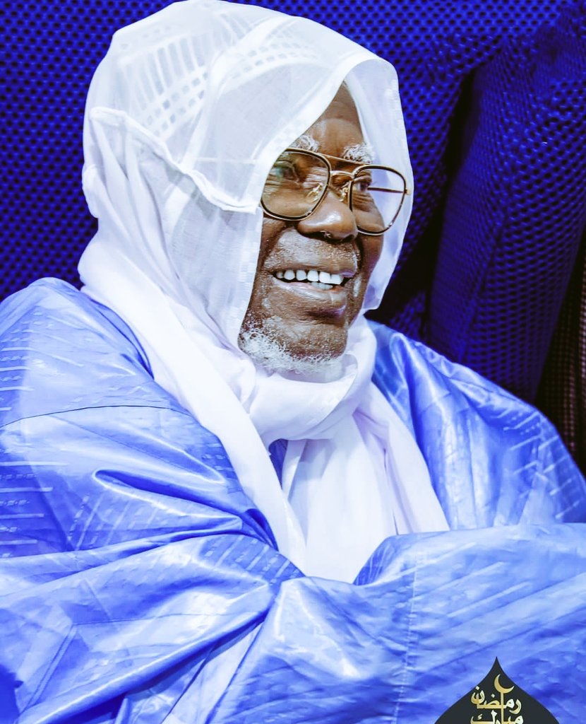 CHEIKHSALI0U's tweet photo. 7em jour #Vivification Ramadan2023 à la Résidence Cheikhoul Khadim de Touba : Sëriñ Tuubaa Seex Muhammadul Muntaqaa Mbàkke Yàlna ko yàgg di téwé té niou diko ànd ak moom barkeb Seexul Xadiim 💚🤍🙏 https://t.co/nJ2Q2NPQn1